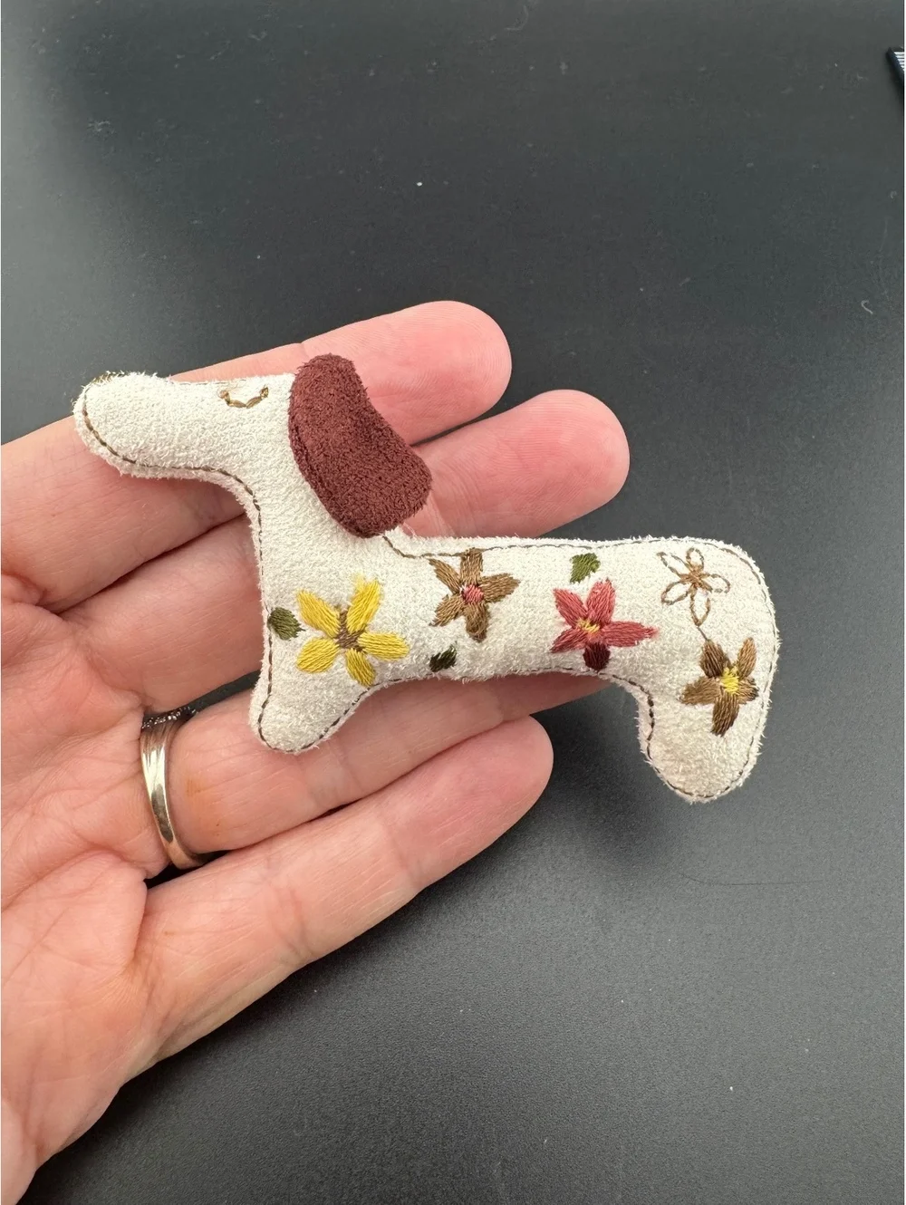 Dachshund Dog Linen-cotton Cloth Cartoon Brooch